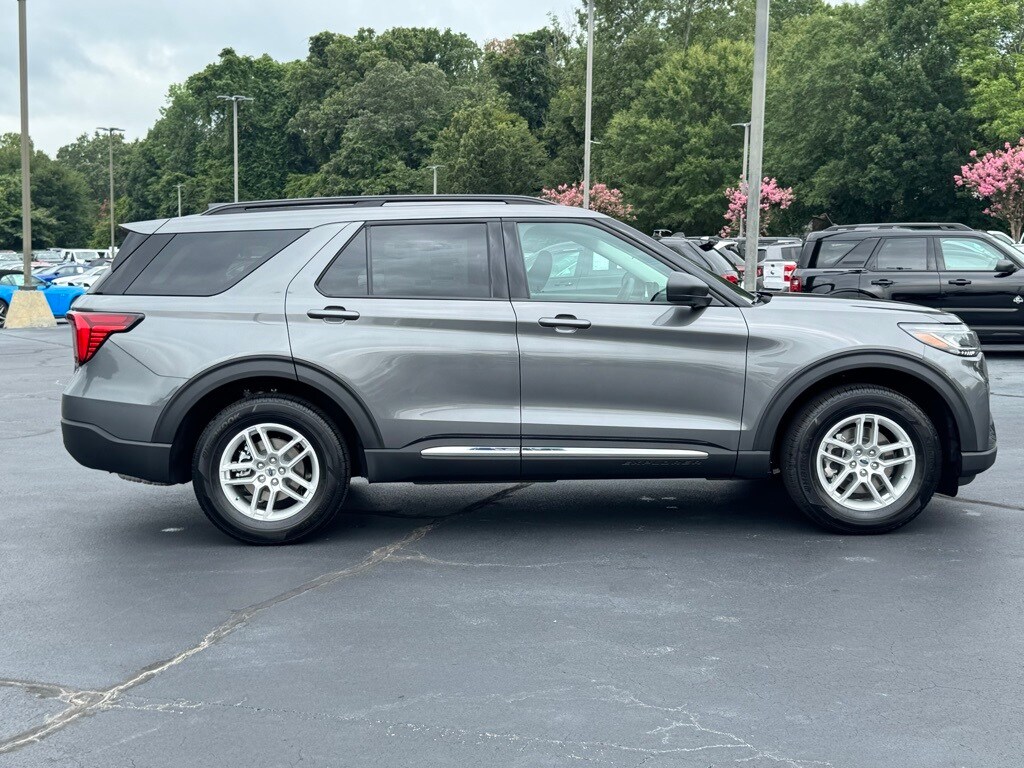 New 2025 Ford Explorer Active SUV