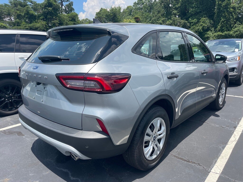 Used 2023 Ford Escape Base SUV