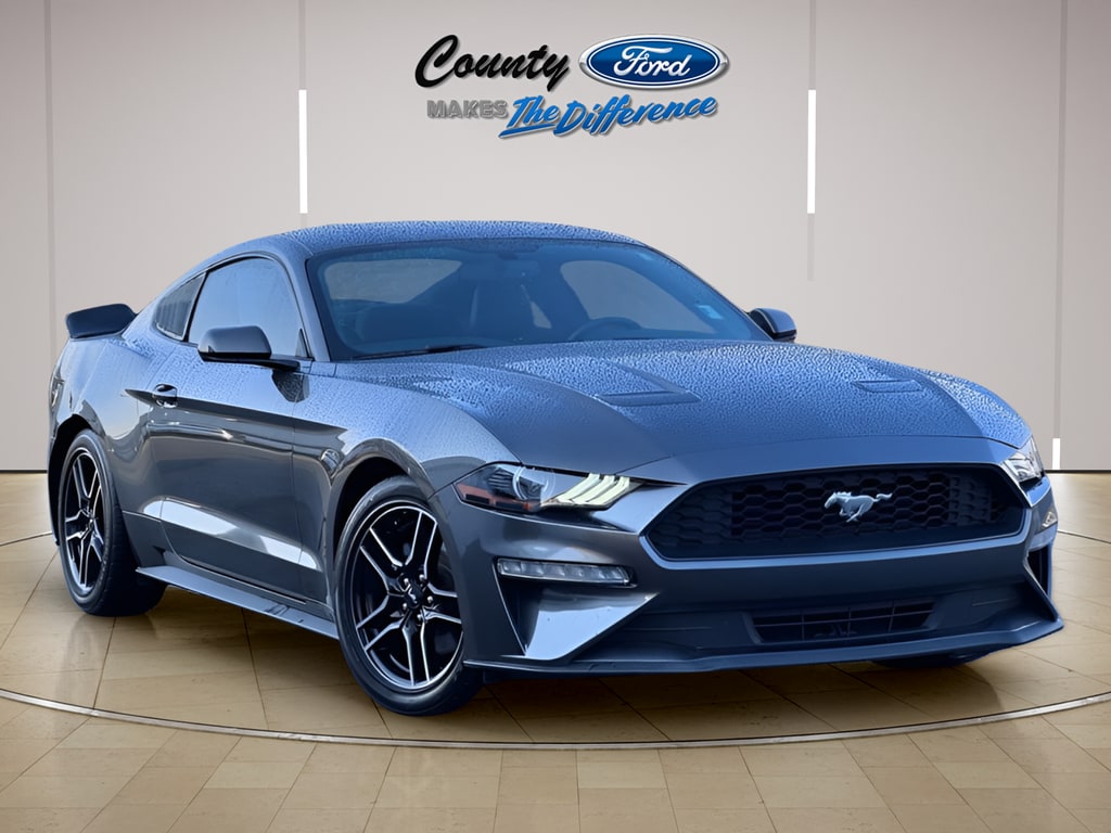 2020 Ford Mustang Coupe 
