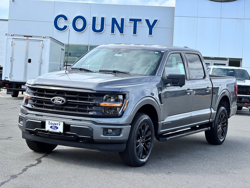New 2025 Ford F-150 XLT Truck