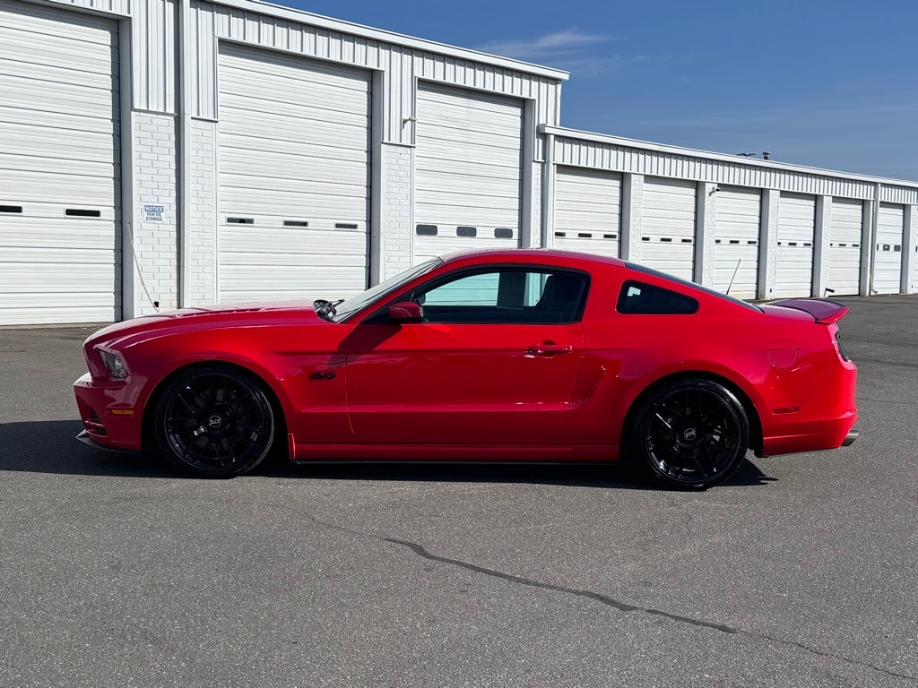 Used 2013 Ford Mustang GT Coupe