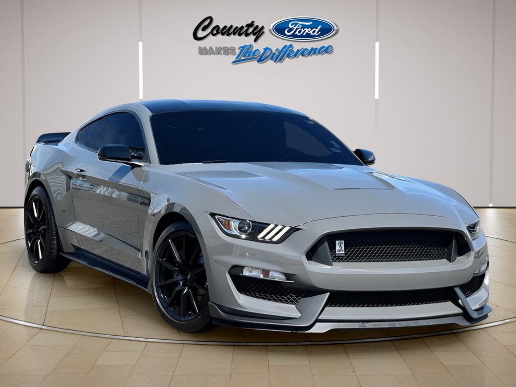 2018 Ford Mustang