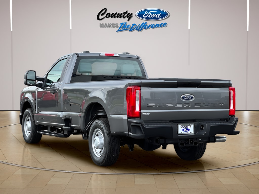2025 Ford F-250 Super Duty XL - Photo 13