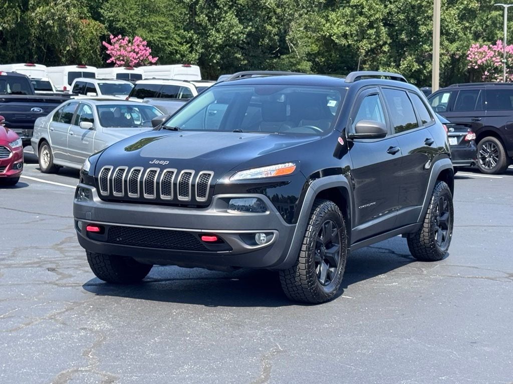Used 2018 Jeep Cherokee Trailhawk with VIN 1C4PJMBX1JD503043 for sale in Graham, NC