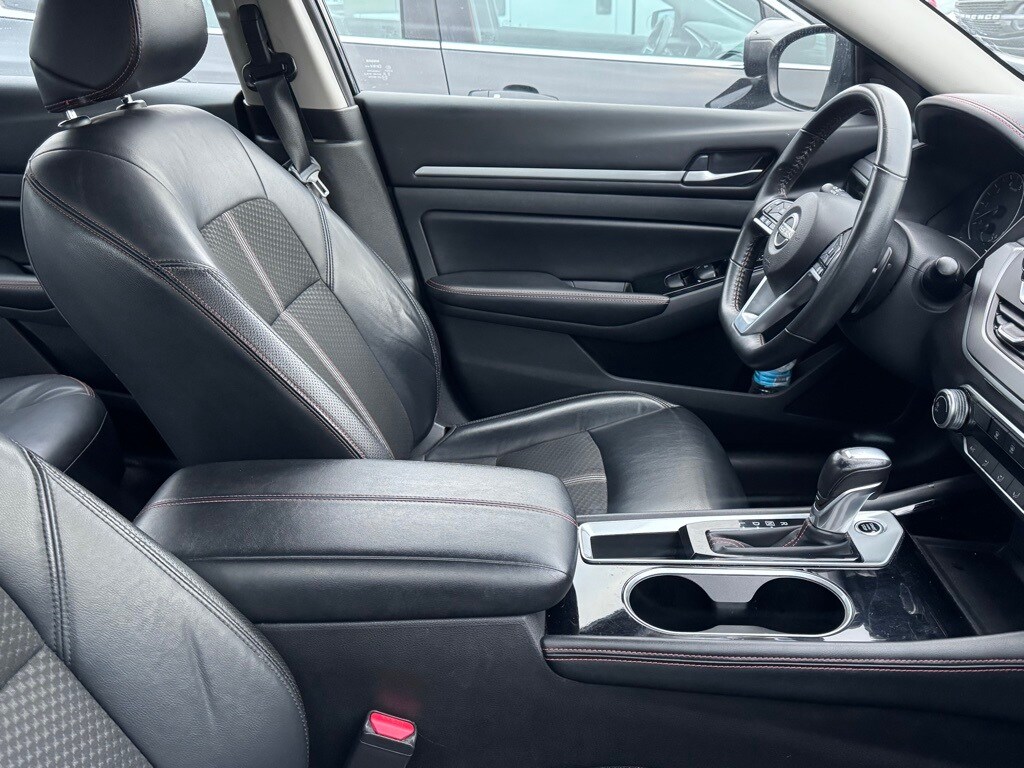 Used 2024 Nissan Altima 2.5 SR Sedan