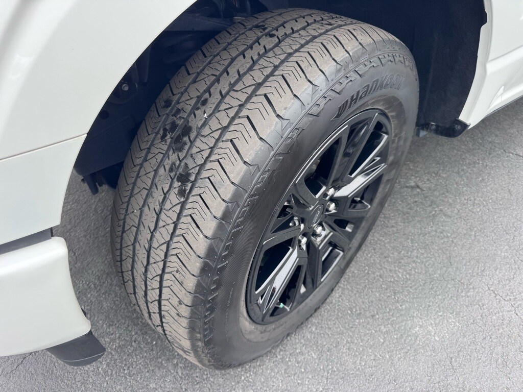 Used 2024 Ford F-150 Platinum Truck