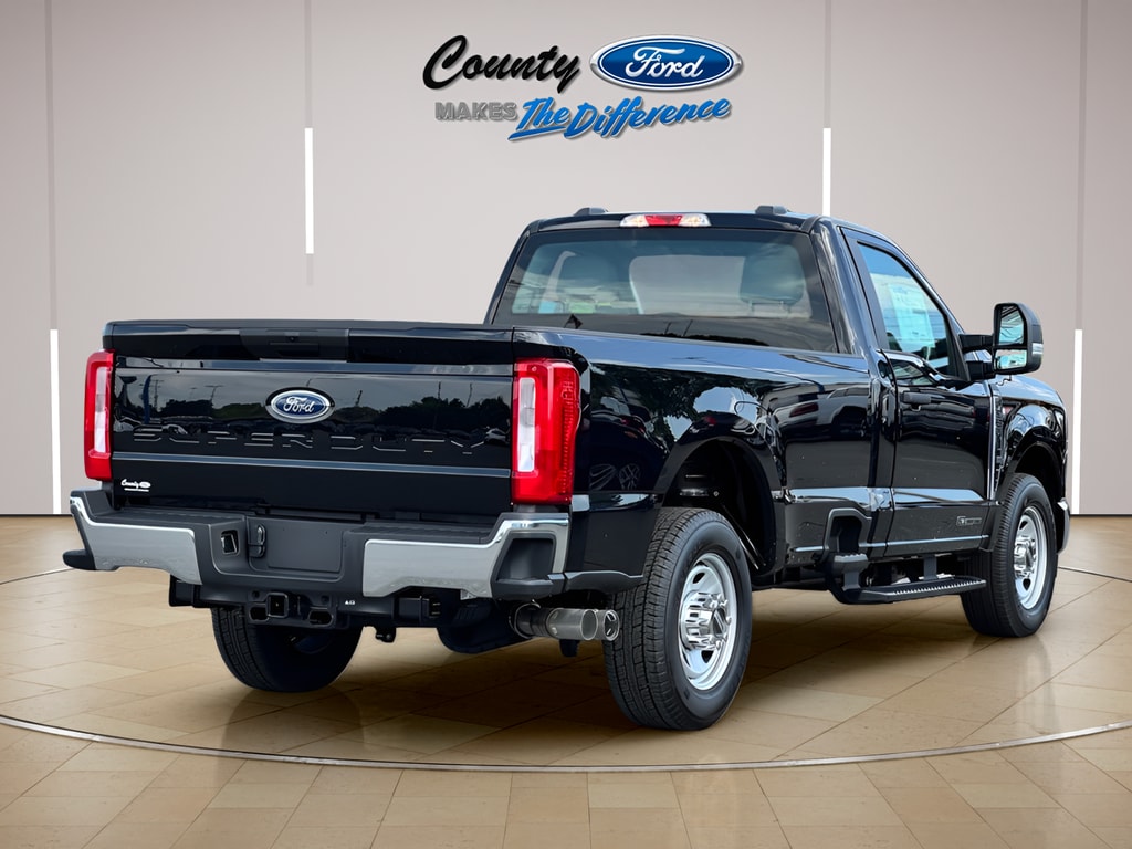 2025 Ford F-350 Super Duty XL - Photo 25