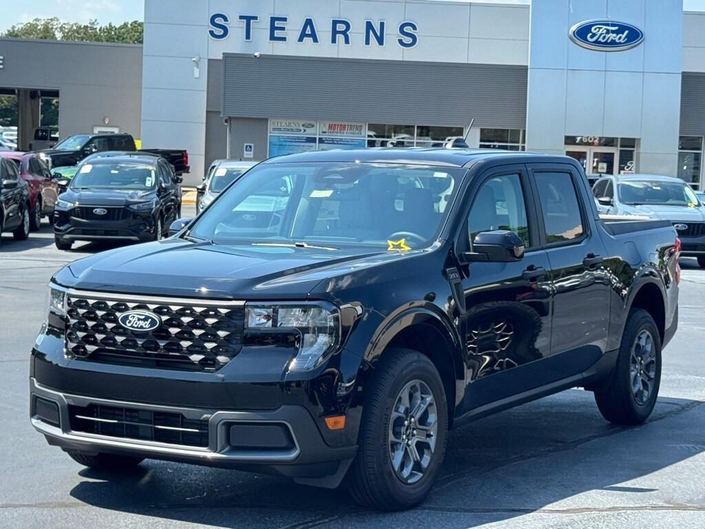 New 2025 Ford Maverick XLT Truck