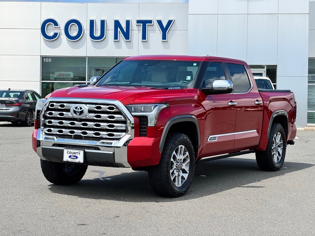 2024 Toyota Tundra 1794 Edition photo 2
