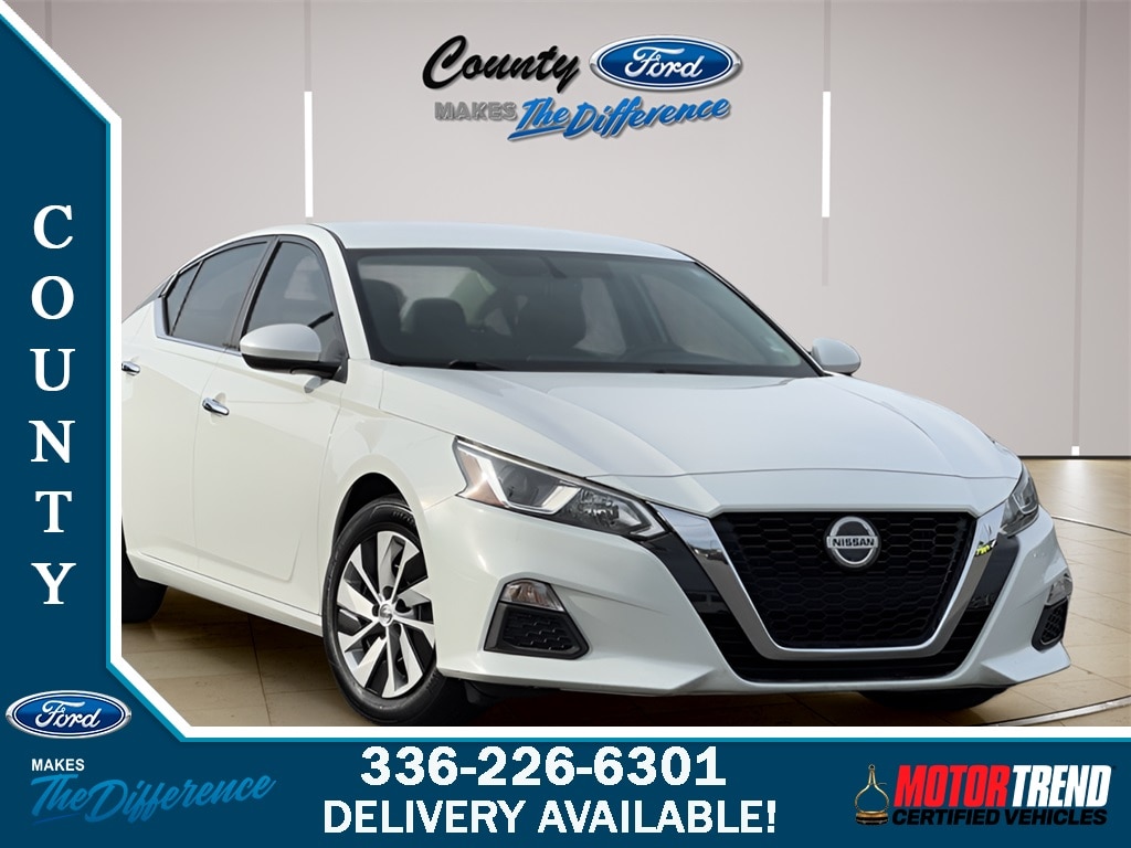 2020 Nissan Altima S's photo