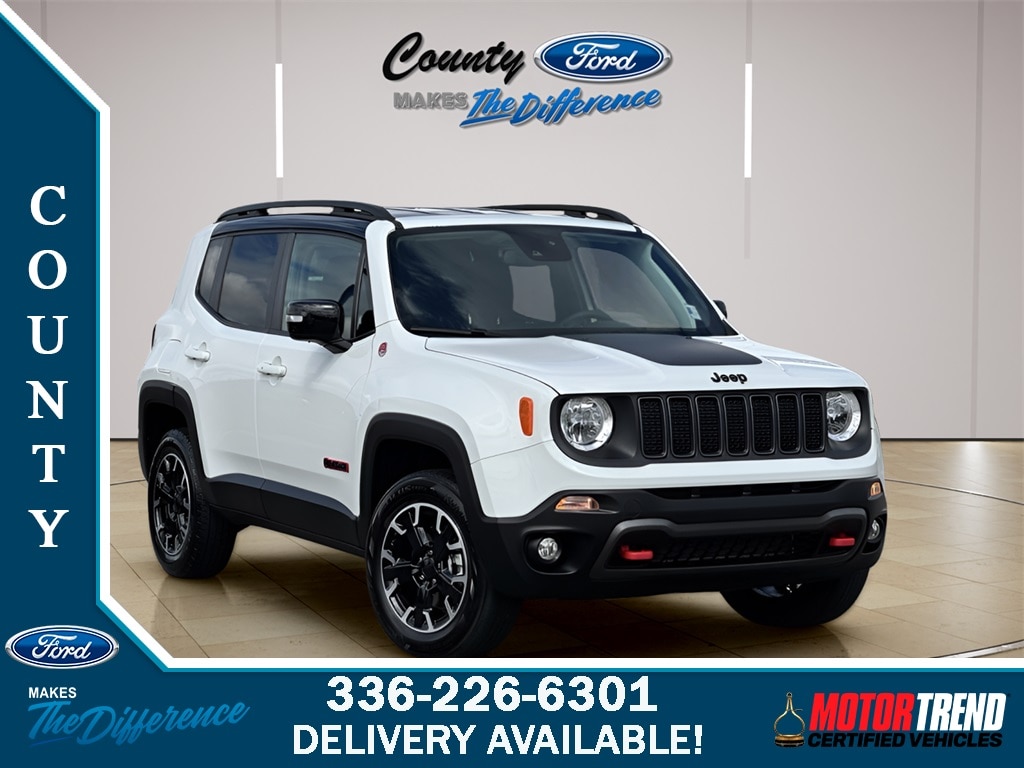 2023 Jeep Renegade Trailhawk's photo