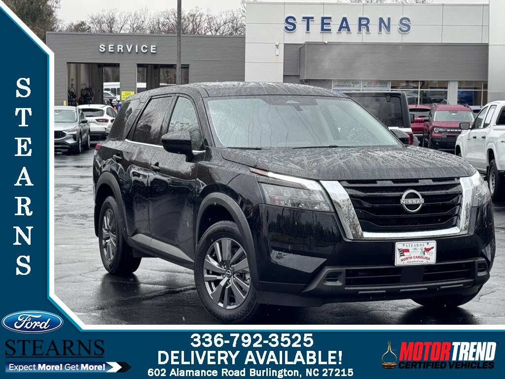 Used 2025 Nissan Pathfinder S SUV