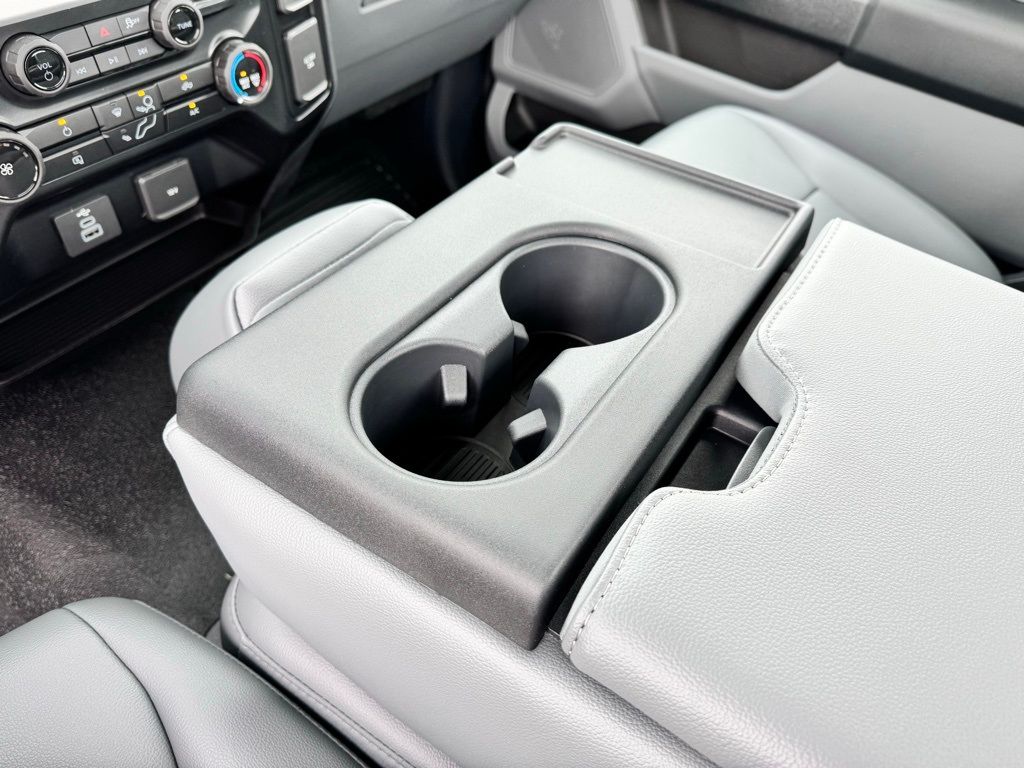 2025 Ford F-250 Super Duty XL - Photo 29