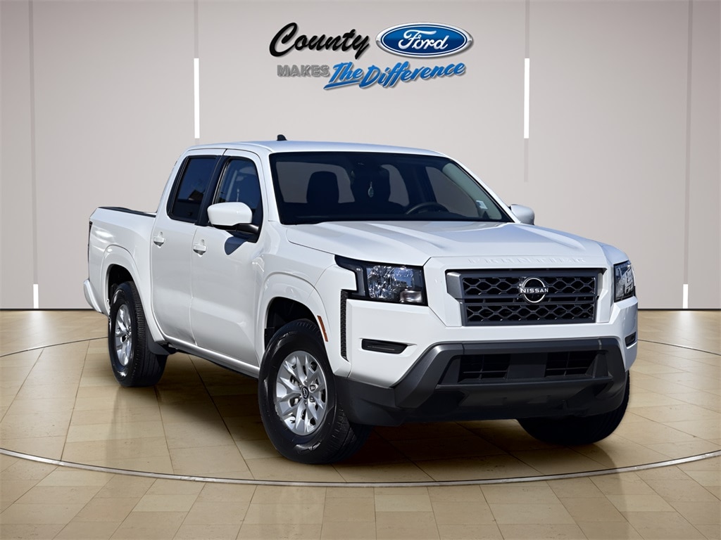 Used 2024 Nissan Frontier SV Truck