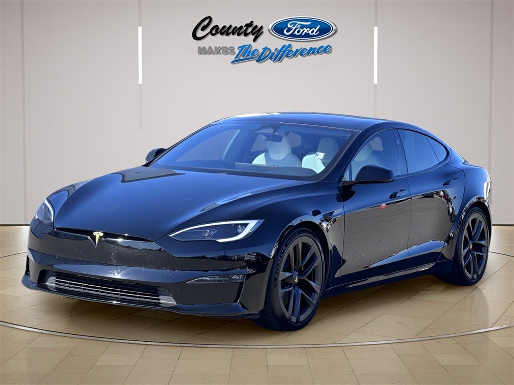 Used 2022 Tesla Model S Base Hatchback