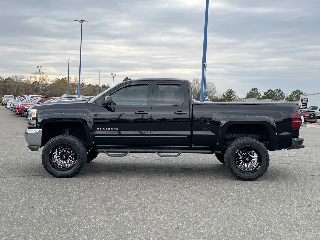 Used 2018 Chevrolet Silverado 1500 LT Truck