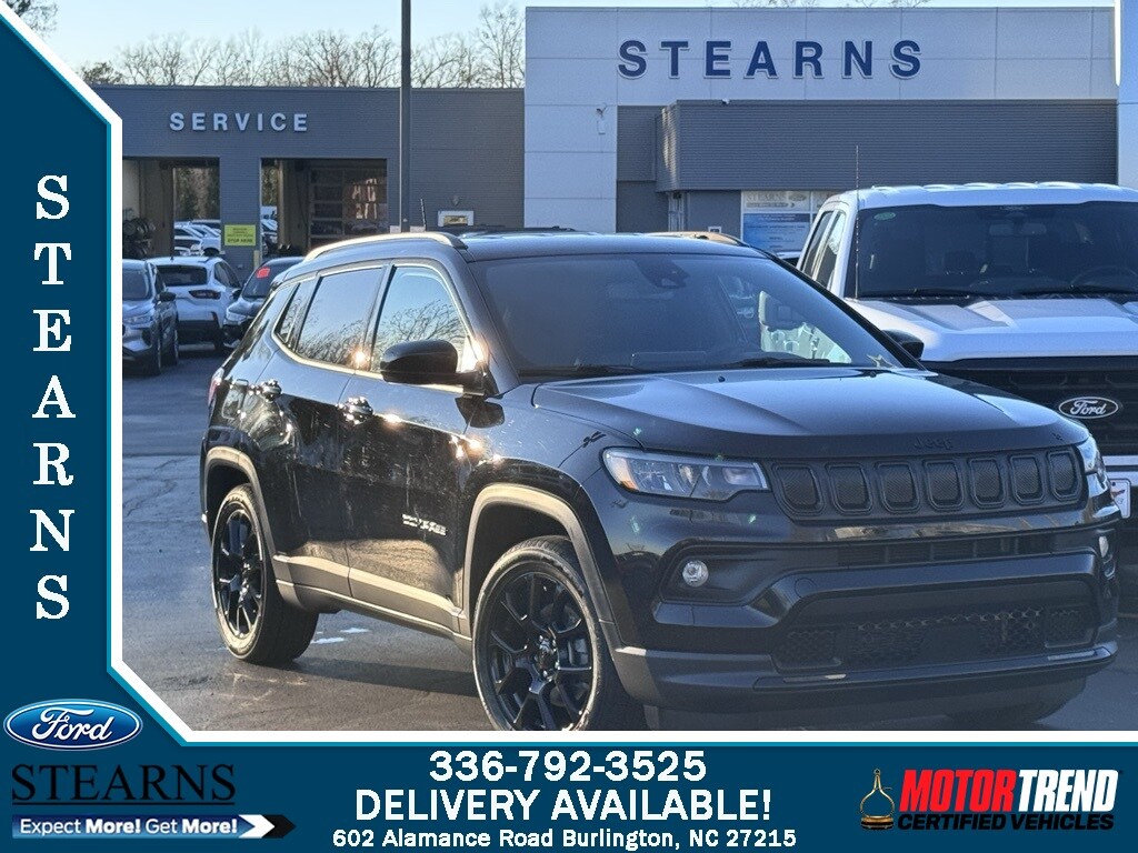 Used 2022 Jeep Compass Altitude SUV
