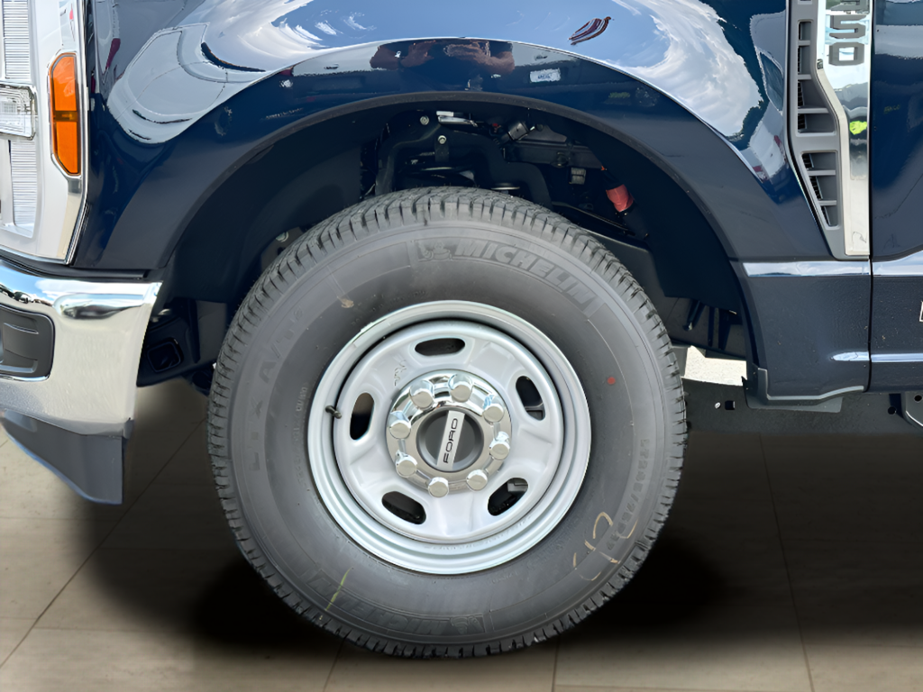 2025 Ford F-350 Super Duty XL - Photo 30