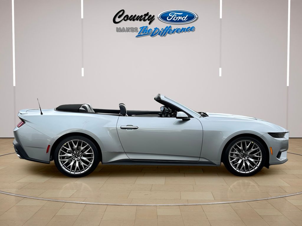 2025 Ford Mustang EcoBoost Premium Convertible - Photo 46
