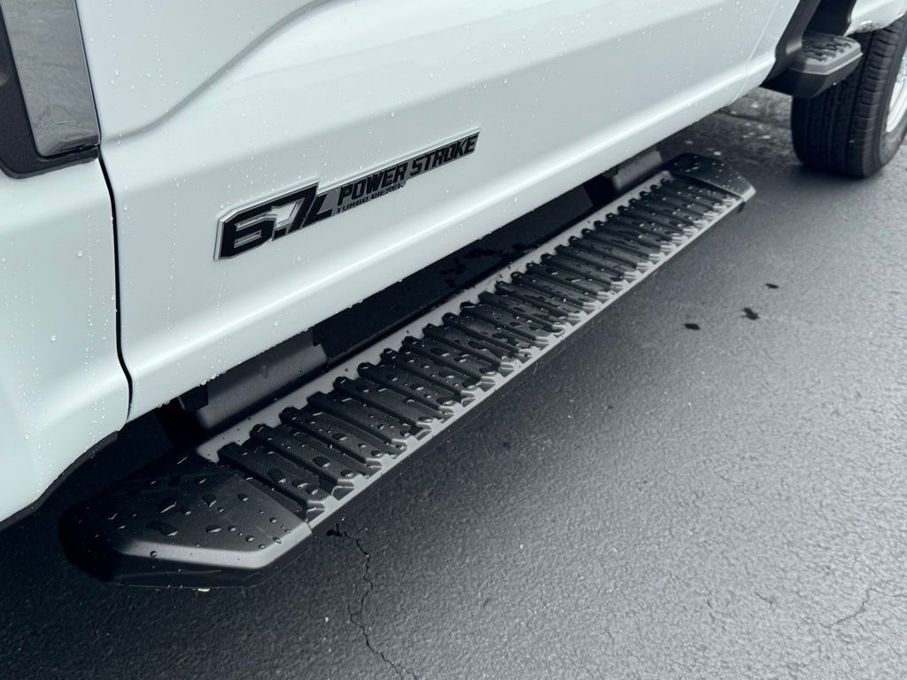 2025 Ford F-350 Super Duty XL - Photo 33