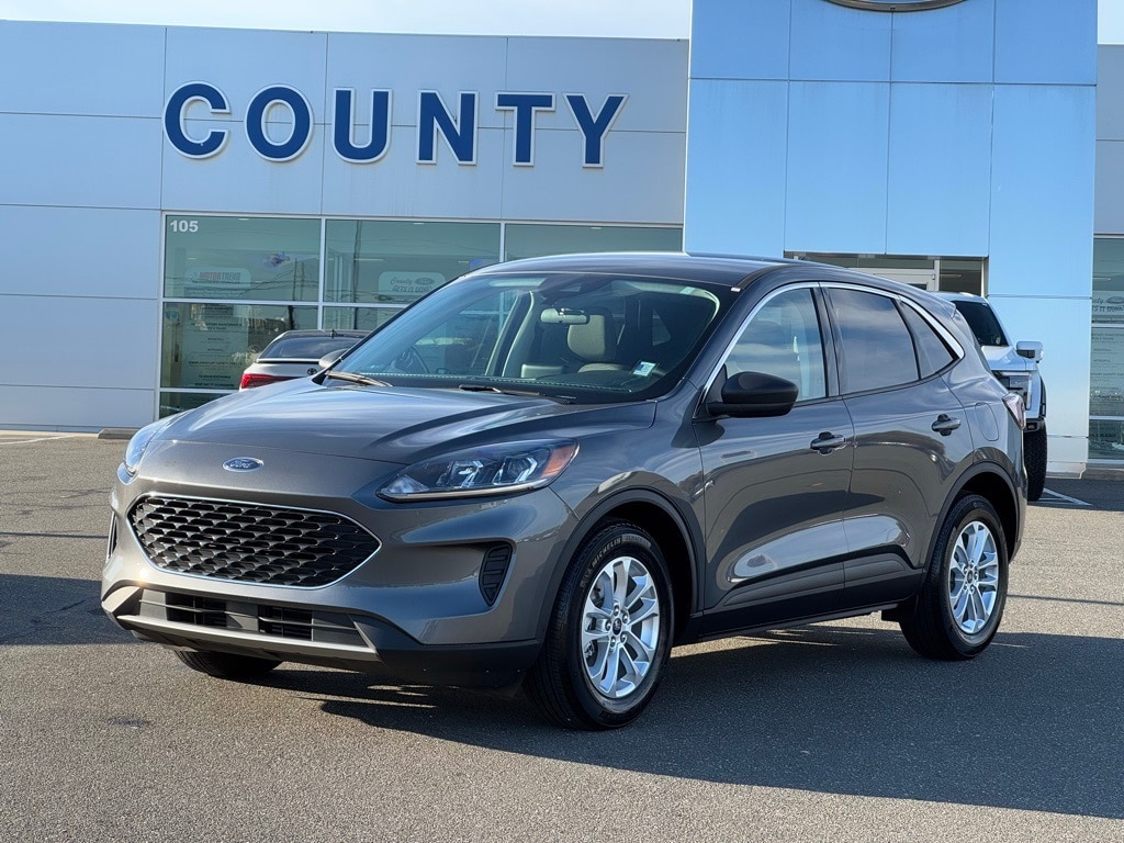 Used 2022 Ford Escape SE SUV