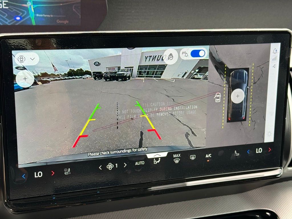 2025 Ford Expedition Active - Photo 13