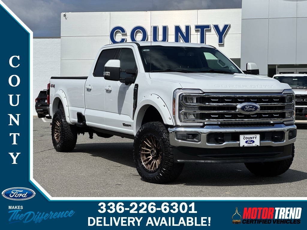 Used 2023 Ford F-250SD Lariat Truck
