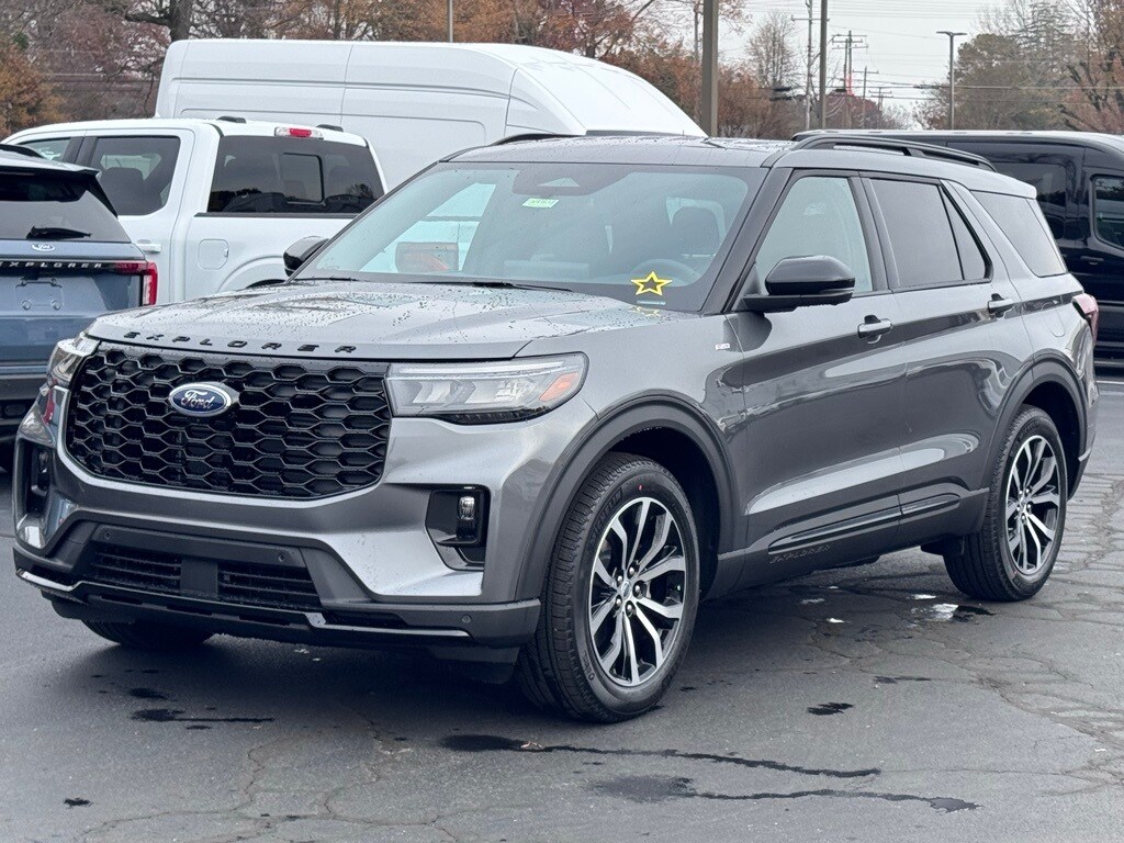 New 2026 Ford Explorer ST-Line SUV