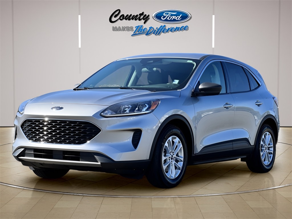 Used 2022 Ford Escape SE SUV