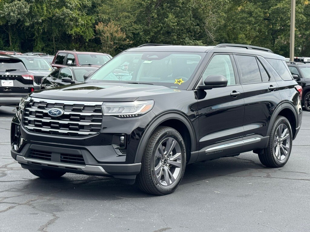 New 2025 Ford Explorer Active SUV