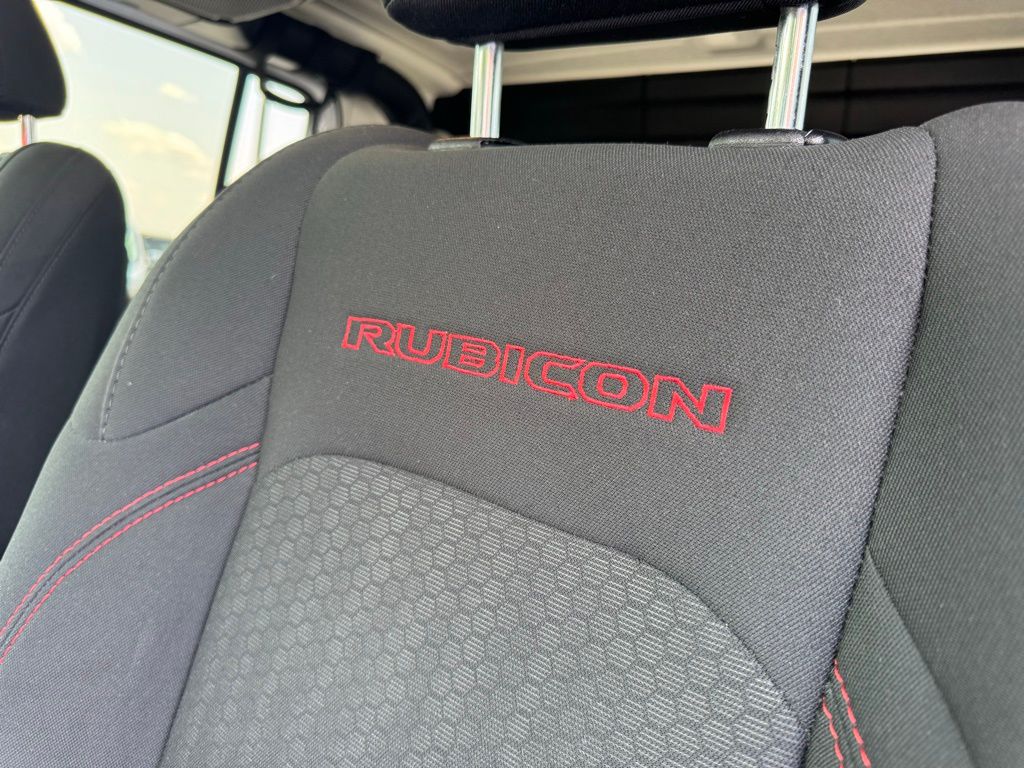 2020 Jeep Gladiator Rubicon - Photo 19