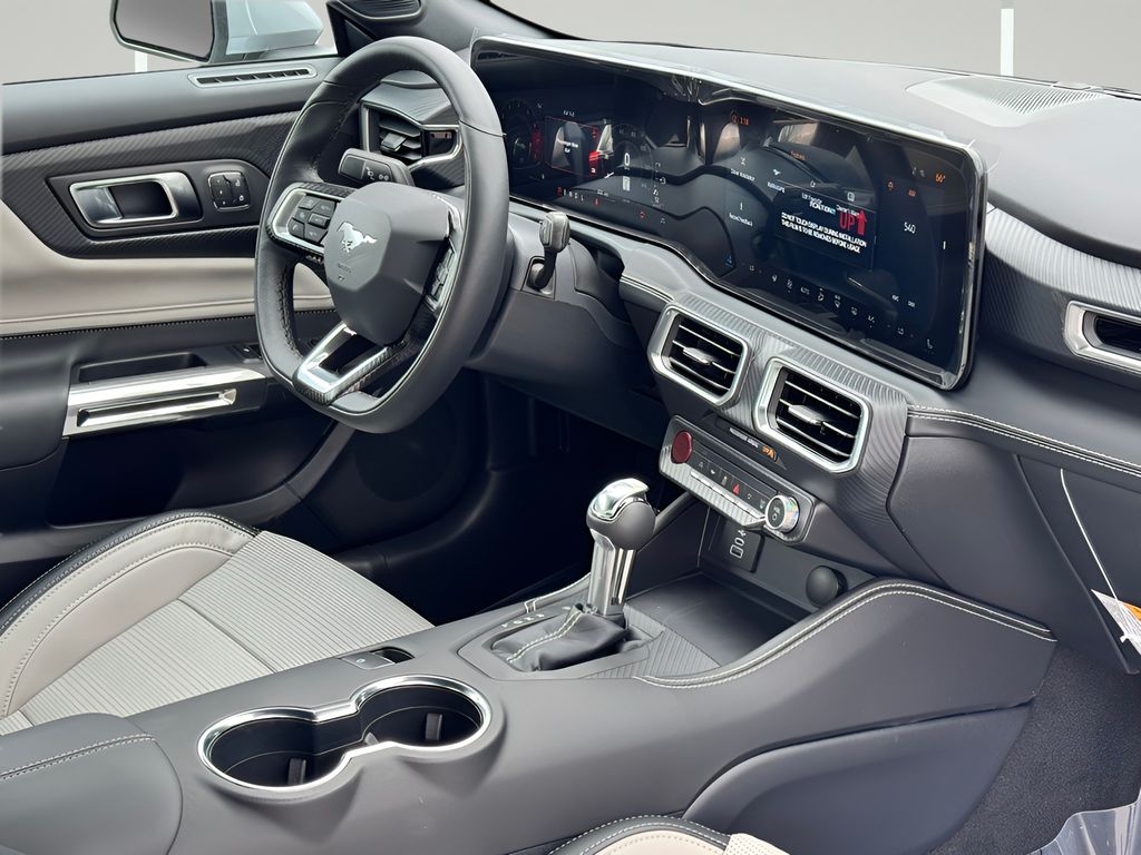 2025 Ford Mustang EcoBoost Premium Convertible - Photo 9