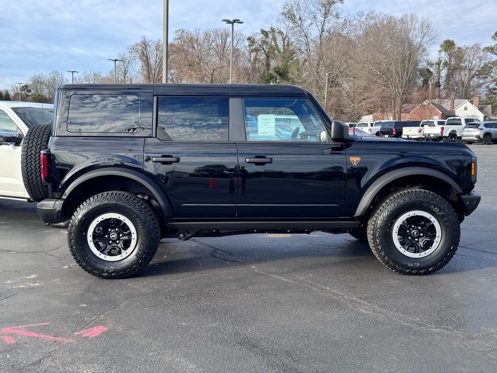 New 2025 Ford Bronco Badlands SUV
