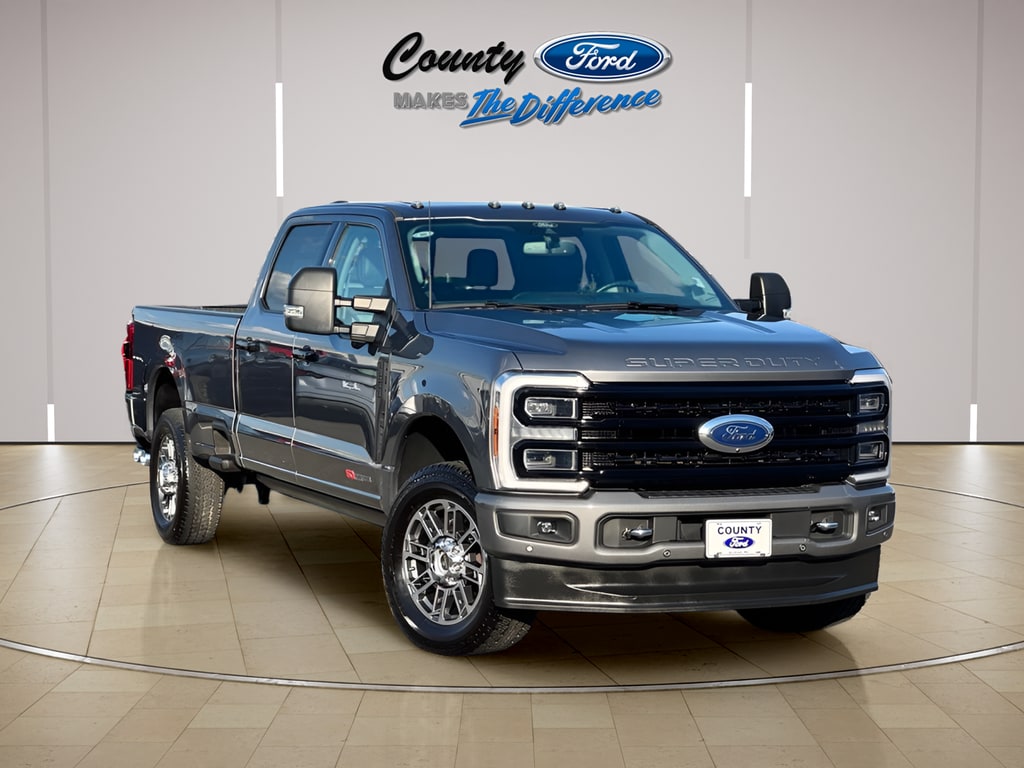 2024 Ford F-250 Limited 4x4 Crew Cab 8' Box's photo