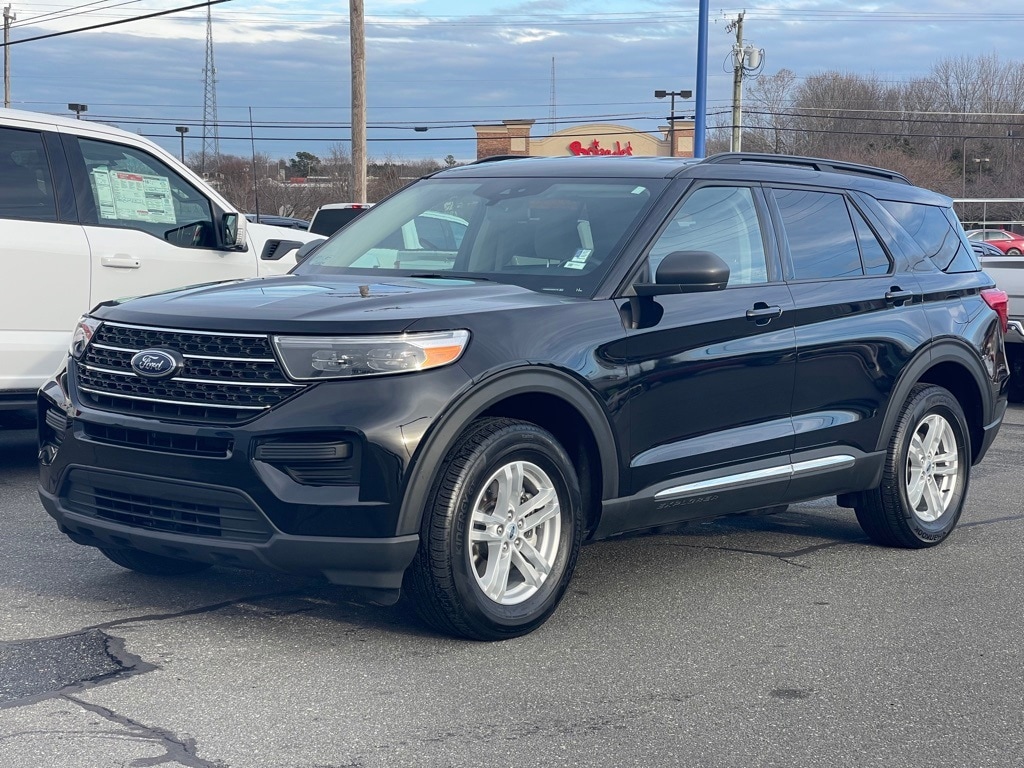 Used 2022 Ford Explorer XLT with VIN 1FMSK8DH1NGA01718 for sale in Graham, NC