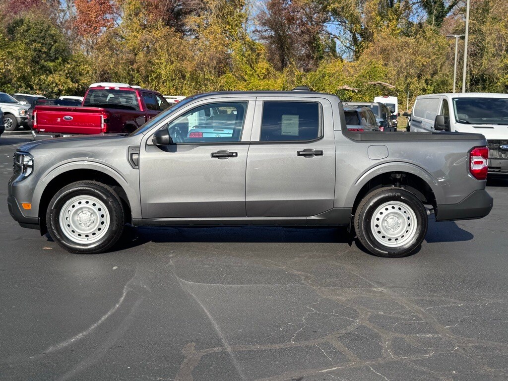 New 2025 Ford Maverick XL Truck