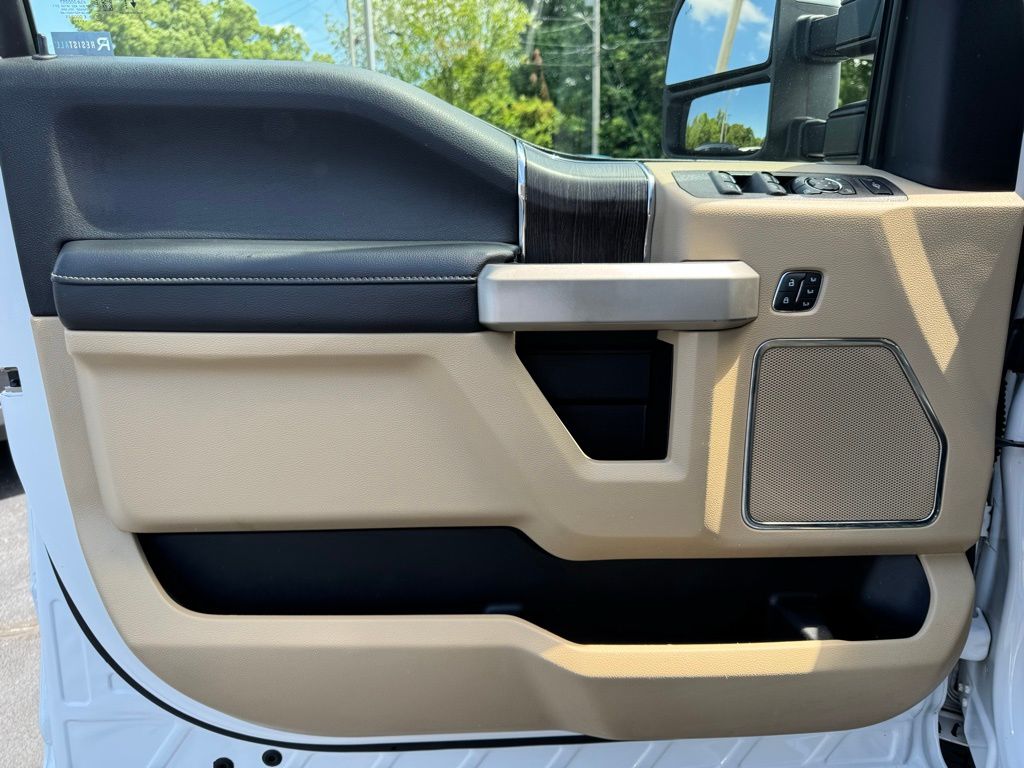 2021 Ford F-250 Super Duty Lariat - Photo 20