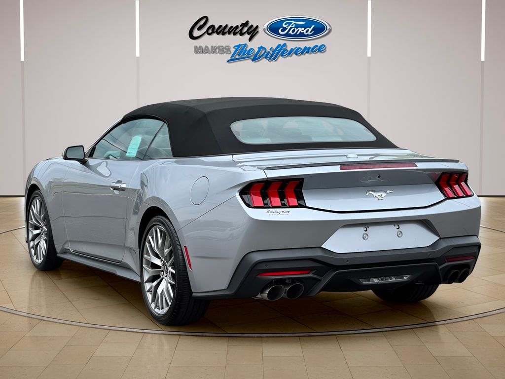 2025 Ford Mustang EcoBoost Premium Convertible - Photo 26