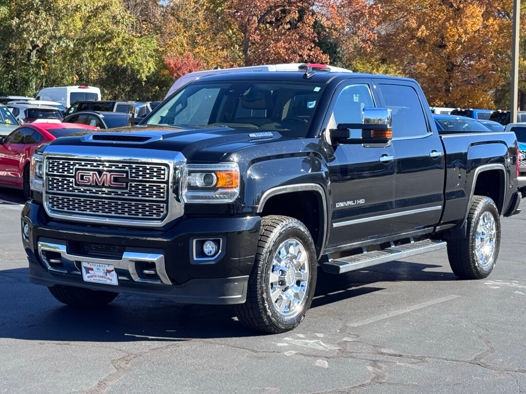 Used 2018 GMC Sierra 2500HD Denali Truck