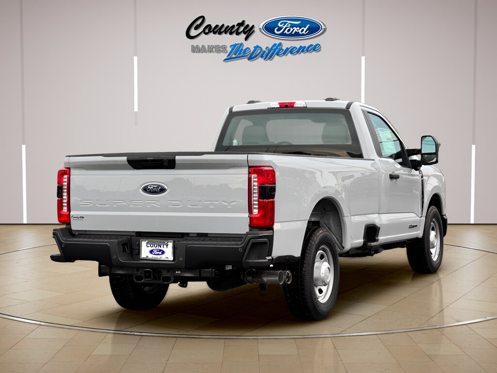 2025 Ford F-350 Super Duty XL - Photo 28