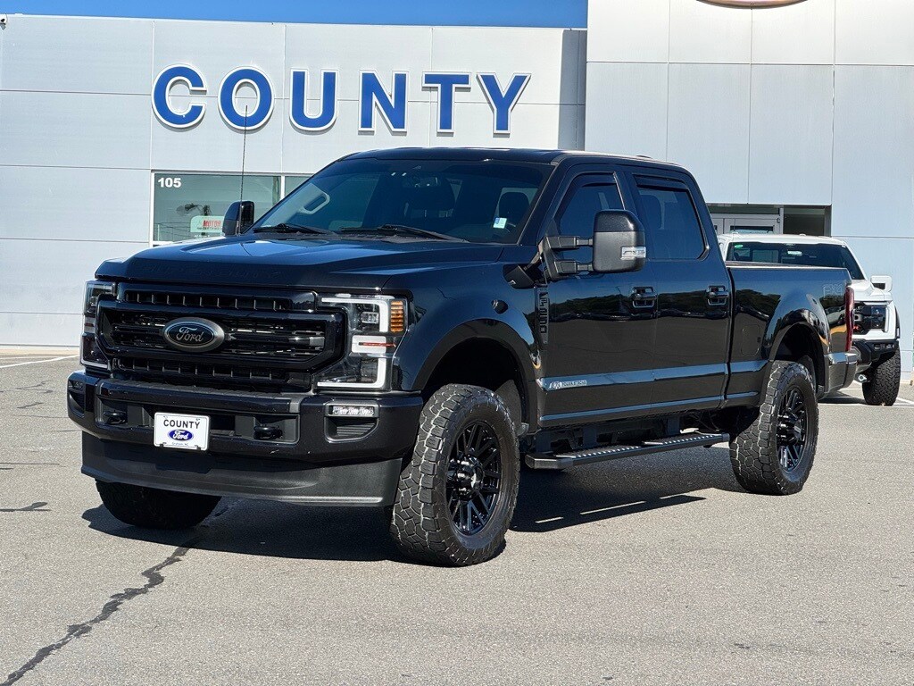 2021 Ford F-250 photo 2