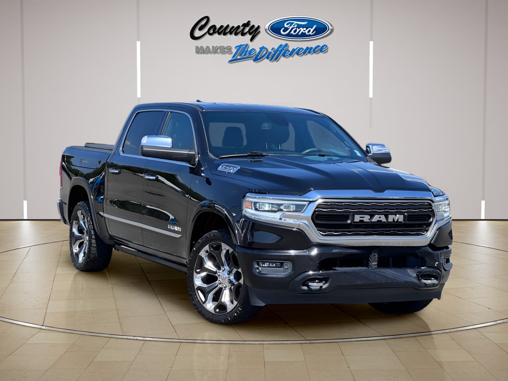 2019 RAM 1500 Limited 4x4 Crew Cab 5'7's photo