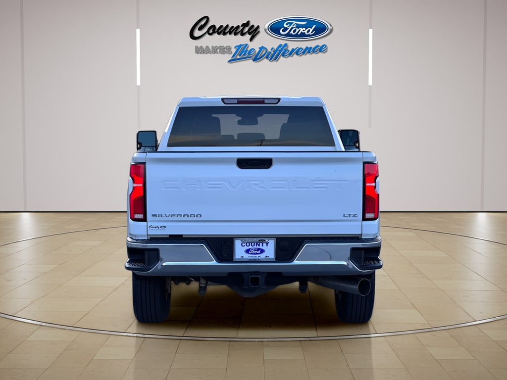 2024 Chevrolet Silverado 2500HD LTZ - Photo 11