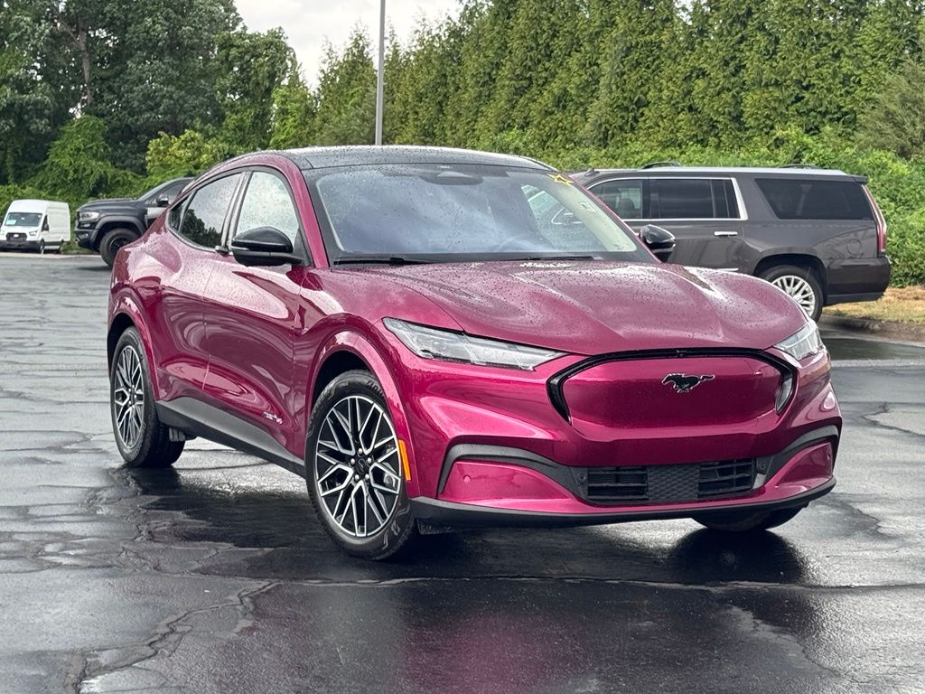 2025 Ford Mustang Mach-E SUV 