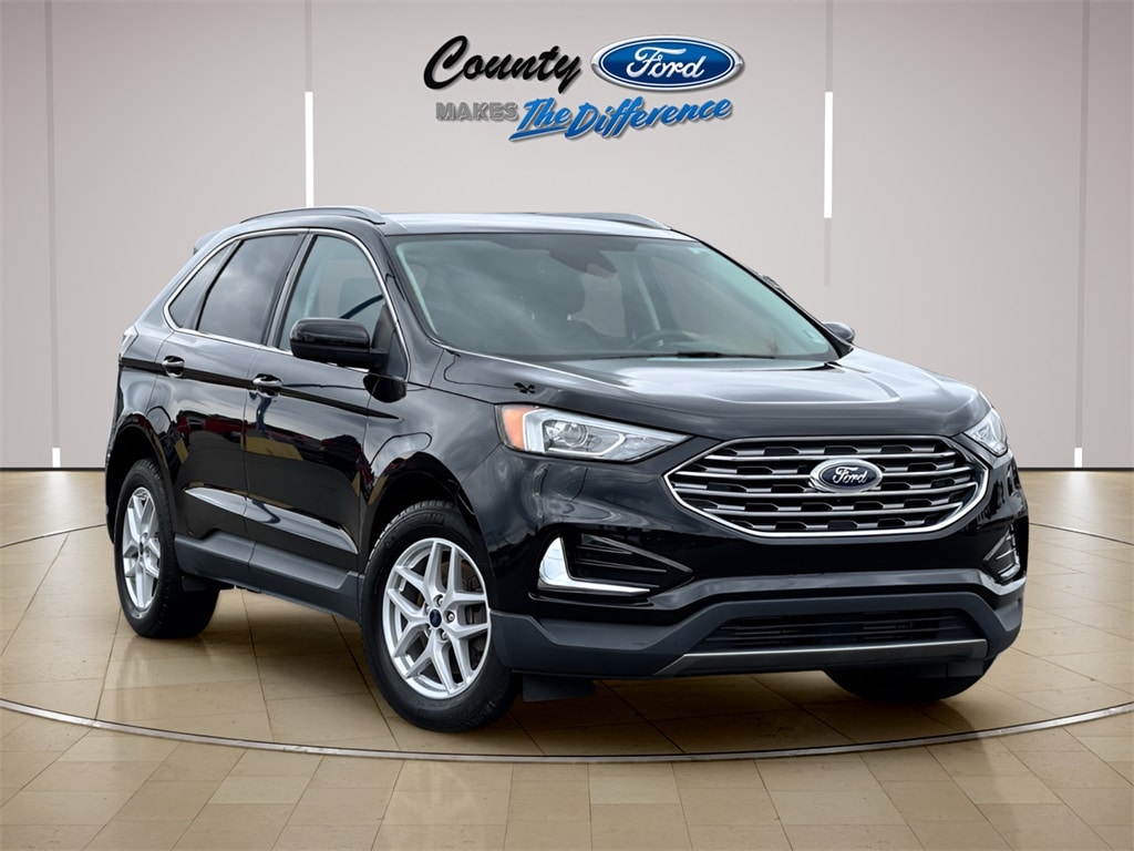 2022 Ford Edge SEL's photo