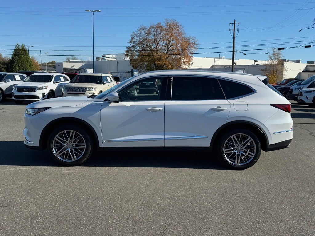 2023 Acura MDX Advance SH-AWD photo 2