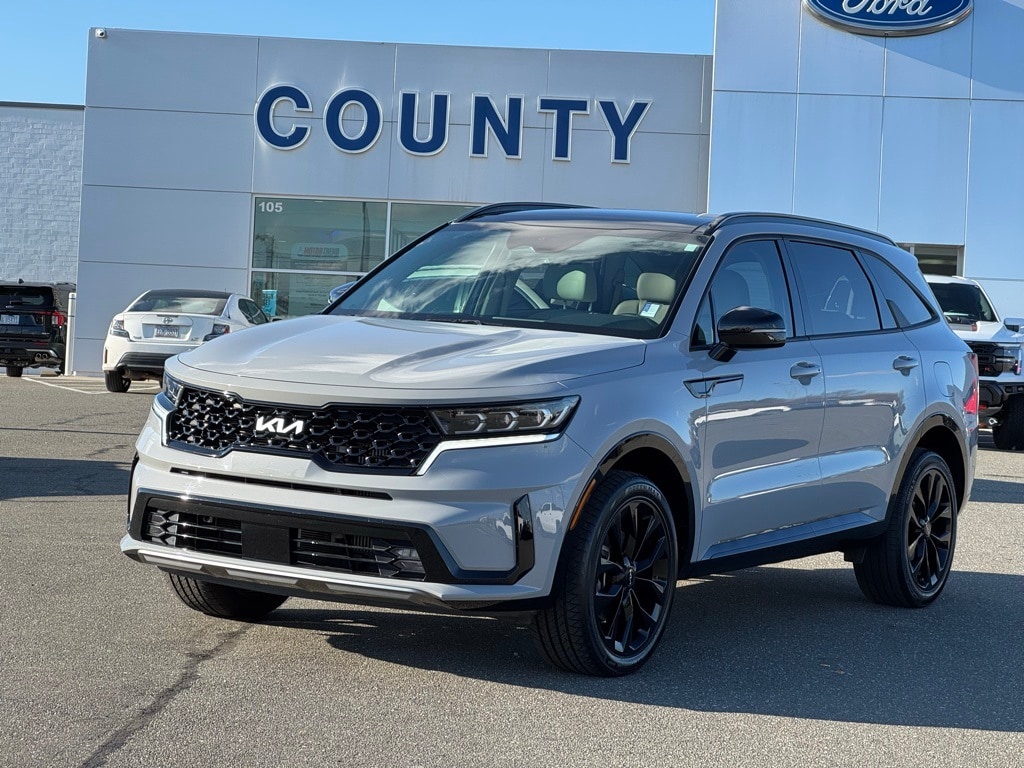 Used 2023 Kia Sorento SX SUV