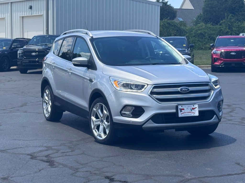2019 Ford Escape Titanium 4WD's photo