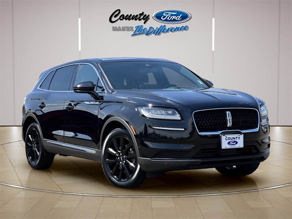 2022 Lincoln Nautilus Reserve's photo