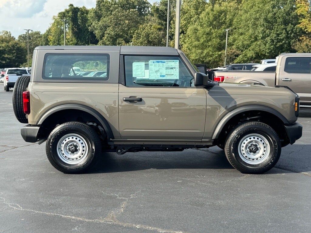 New 2025 Ford Bronco Base SUV